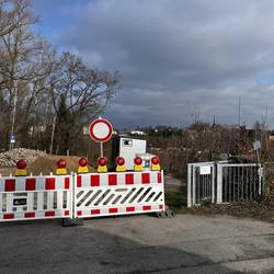 Bereich ehemaliges Naturbad Rehmsdorf gesperrt Bereich ehemaliges Naturbad Rehmsdorf gesperrt